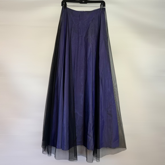Dresses & Skirts - 90s 1001 Nights Maxi Flare Skirt